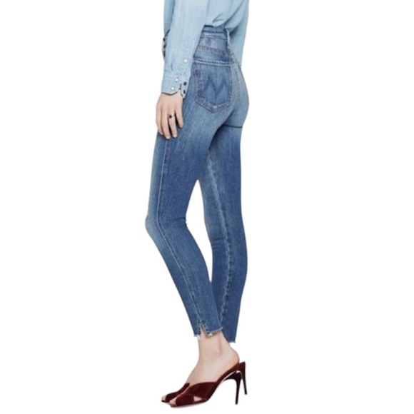 MOTHER The Vamp Fray distressed skinny jeans in Natural Born Trouble 25 - Picture 3 of 17
